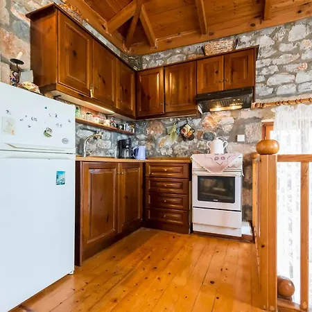 Ferienhaus Charming Stone Getaway In Mani's Countryside *