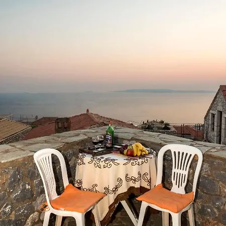 Ferienhaus Charming Stone Getaway In Mani's Countryside *
